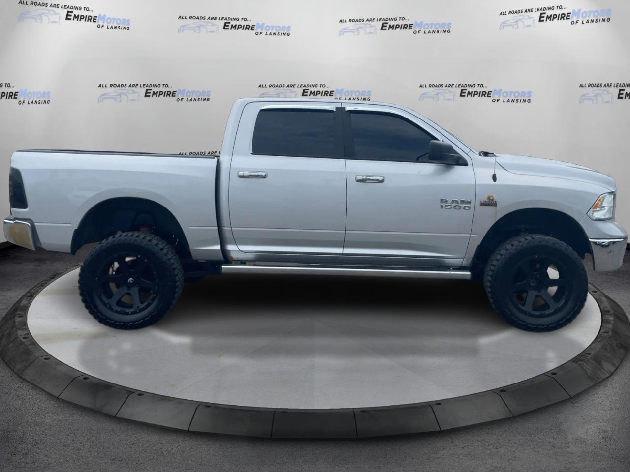 RAM 1500 4WD Crew Cab 140.5" Longhorn 2015