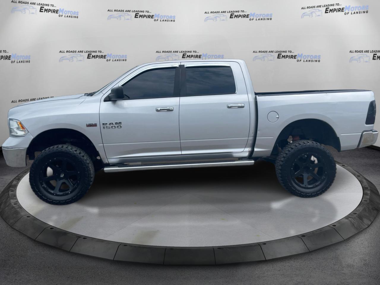 RAM 1500 4WD Crew Cab 140.5" Longhorn 2015