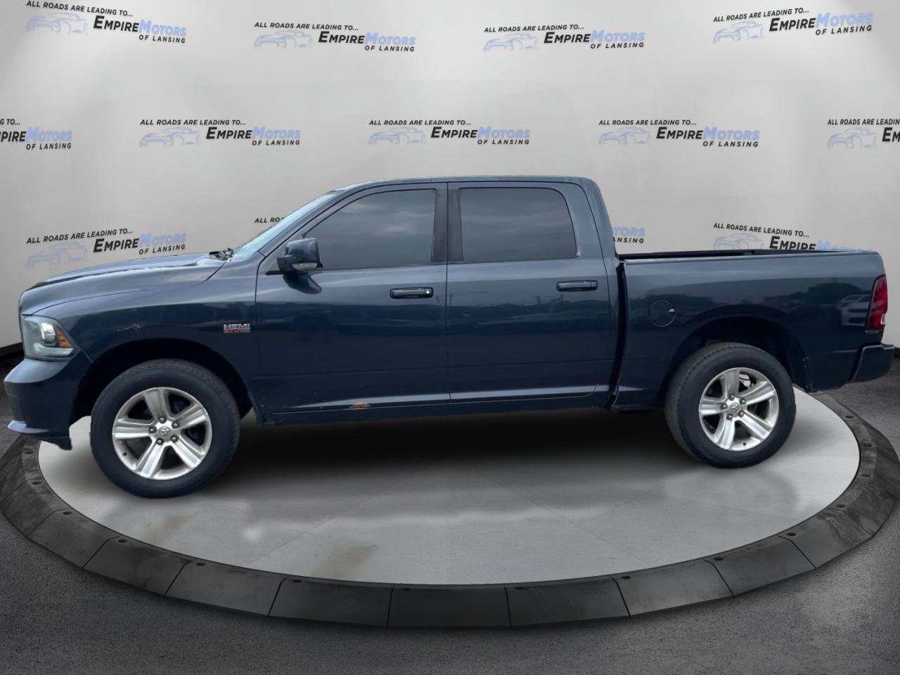 RAM 1500 4WD Crew Cab 149" Sport 2013