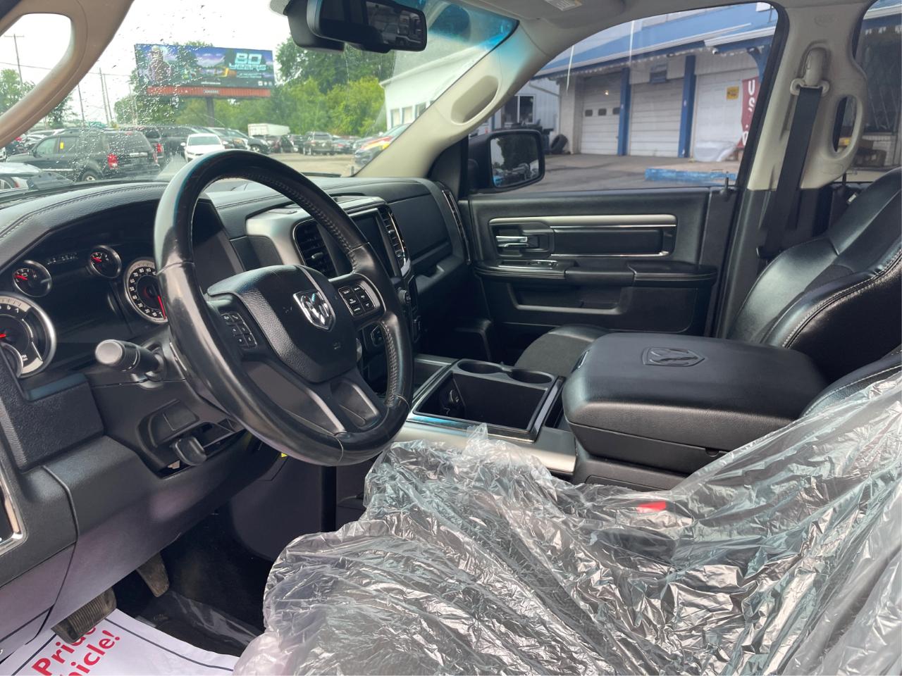 RAM 1500 4WD Crew Cab 149" Sport 2013