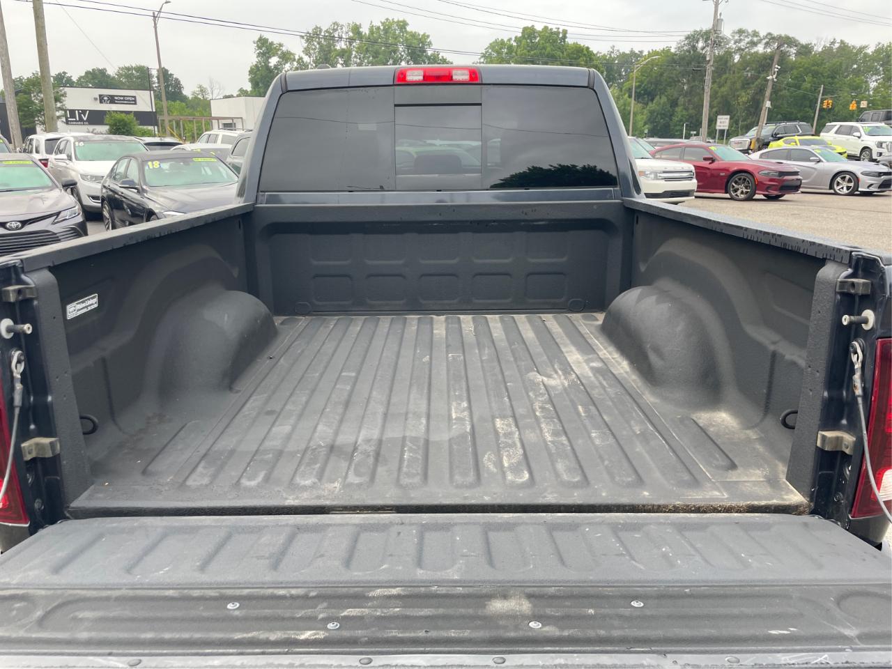 RAM 1500 4WD Crew Cab 149" Sport 2013