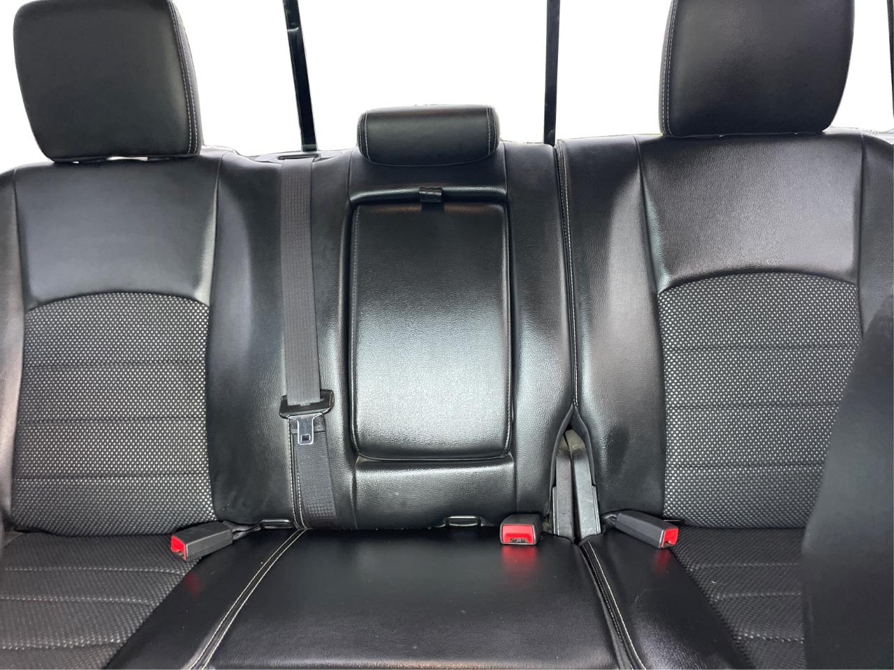 RAM 1500 4WD Crew Cab 149" Sport 2013