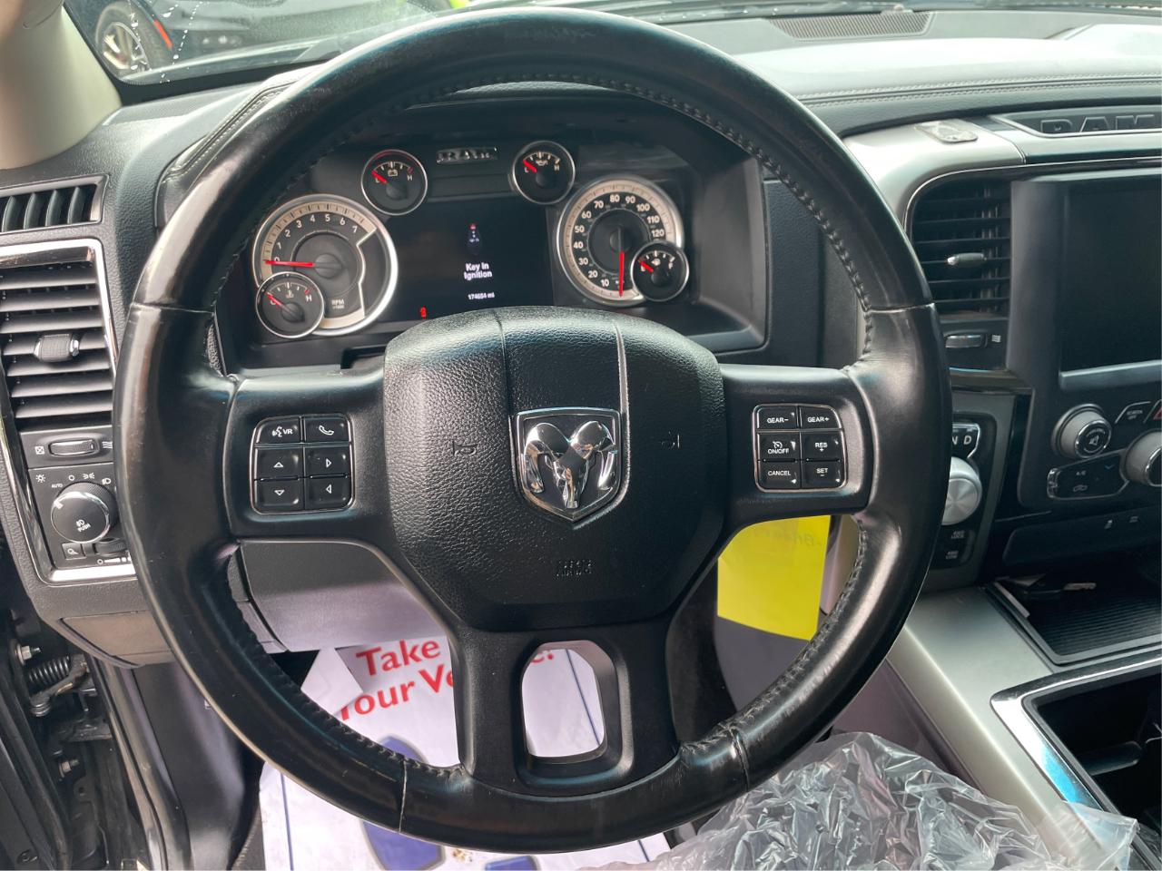RAM 1500 4WD Crew Cab 149" Sport 2013