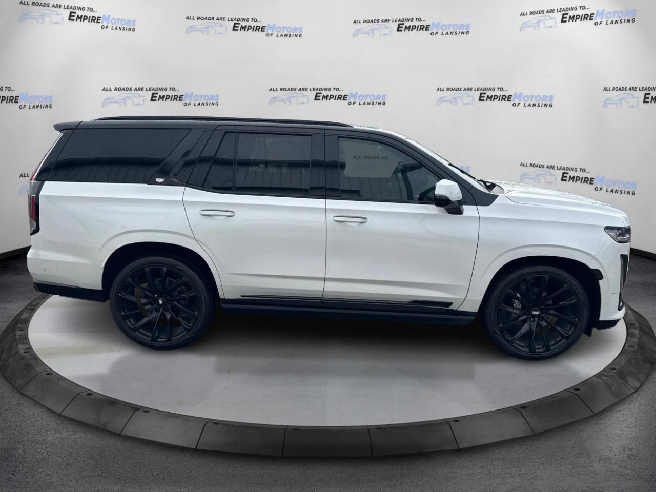 Cadillac Escalade Premium Luxury Platinum AWD 2021