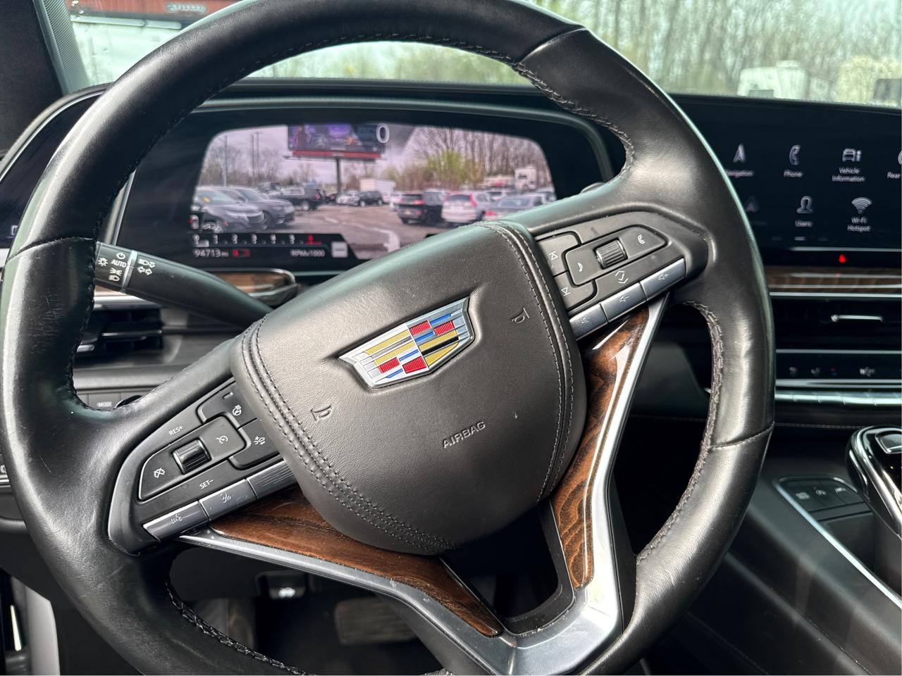 Cadillac Escalade Premium Luxury Platinum AWD 2021