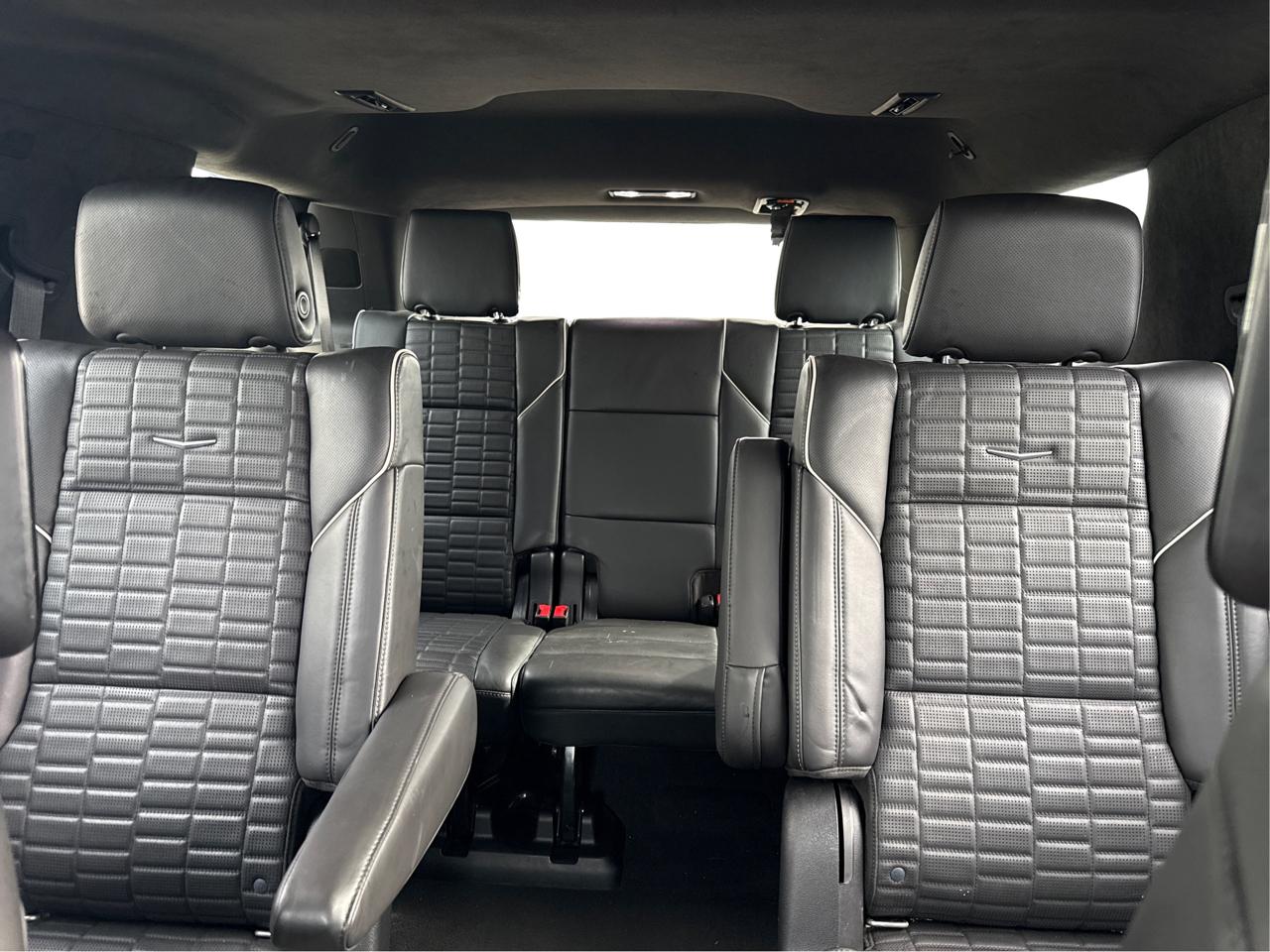 Cadillac Escalade Premium Luxury Platinum AWD 2021