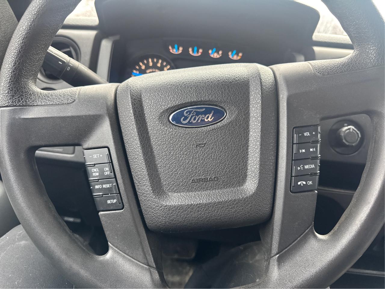 Ford F-150 STX SuperCab 4WD 2014