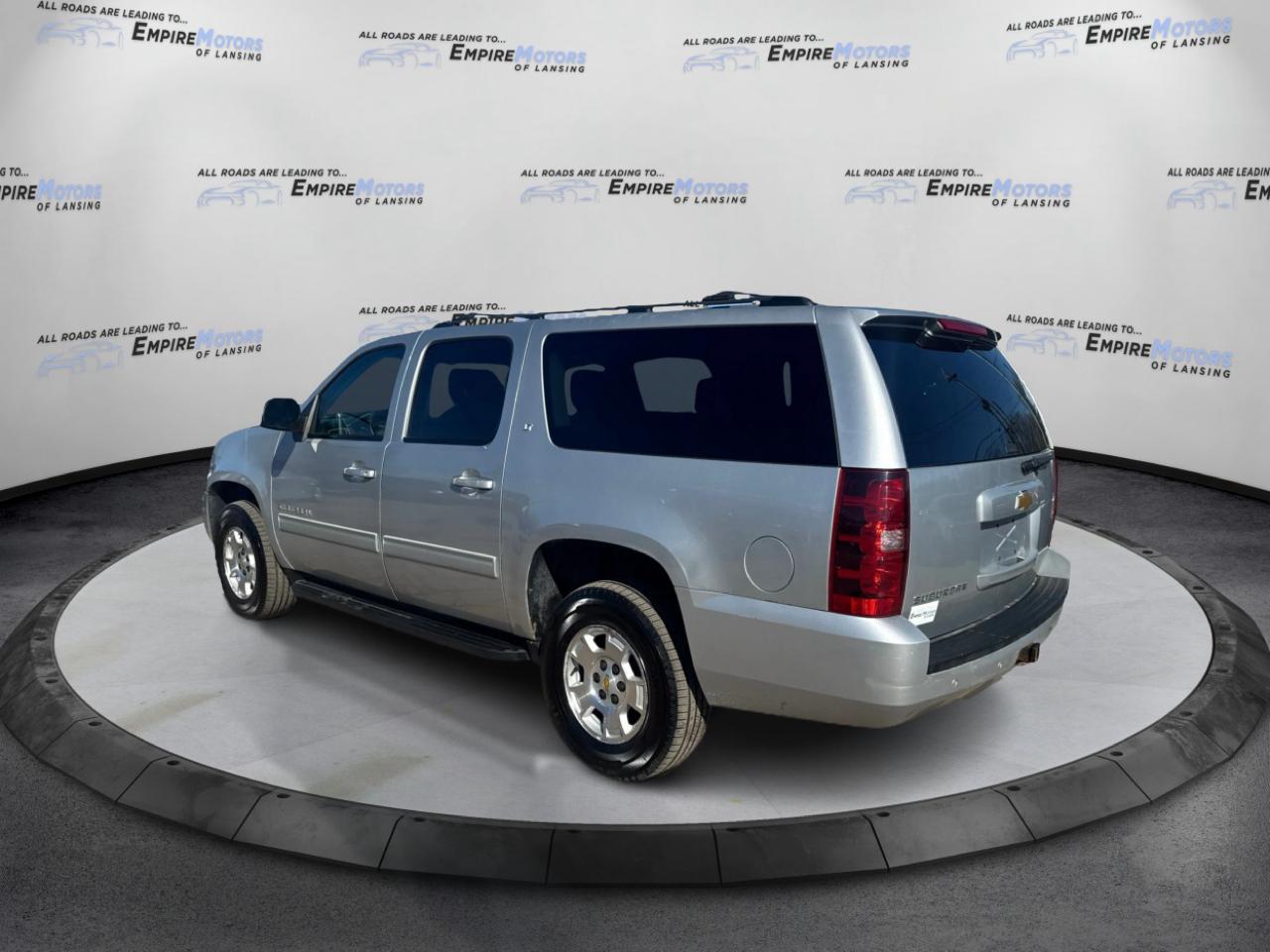 Chevrolet Suburban LTZ 1500 4WD 2013