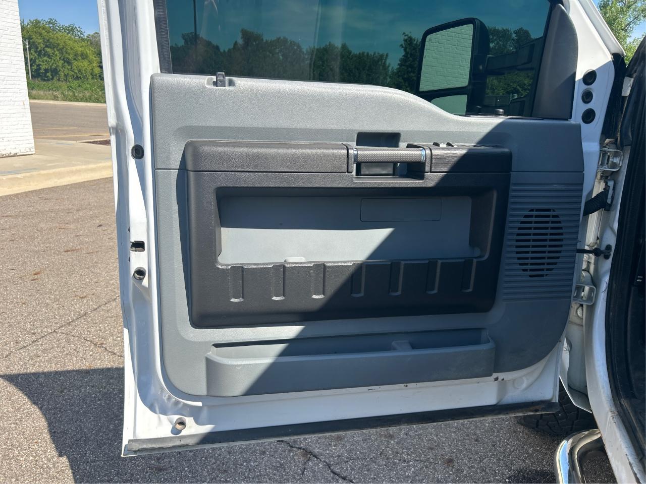 Ford F-250 SD XLT Crew Cab Long Bed 4WD 2016