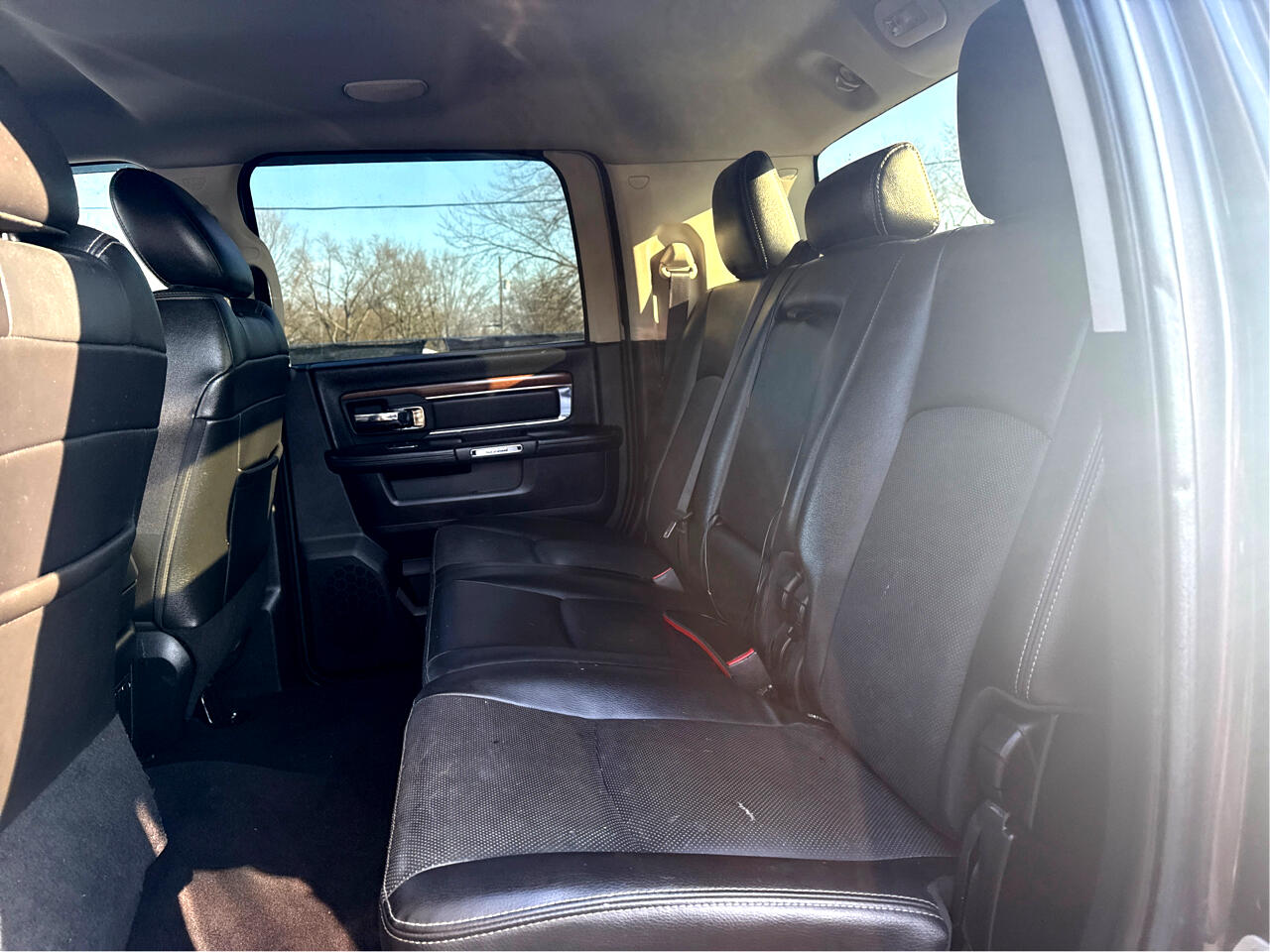 RAM 2500 Laramie Mega Cab 4WD 2015