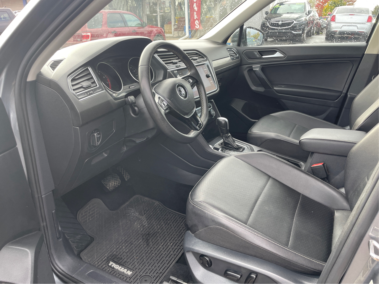 Volkswagen Tiguan SE 4Motion 2021