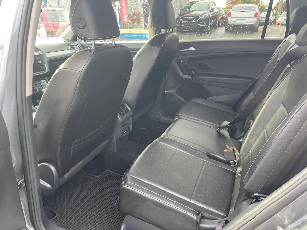Volkswagen Tiguan SE 4Motion 2021
