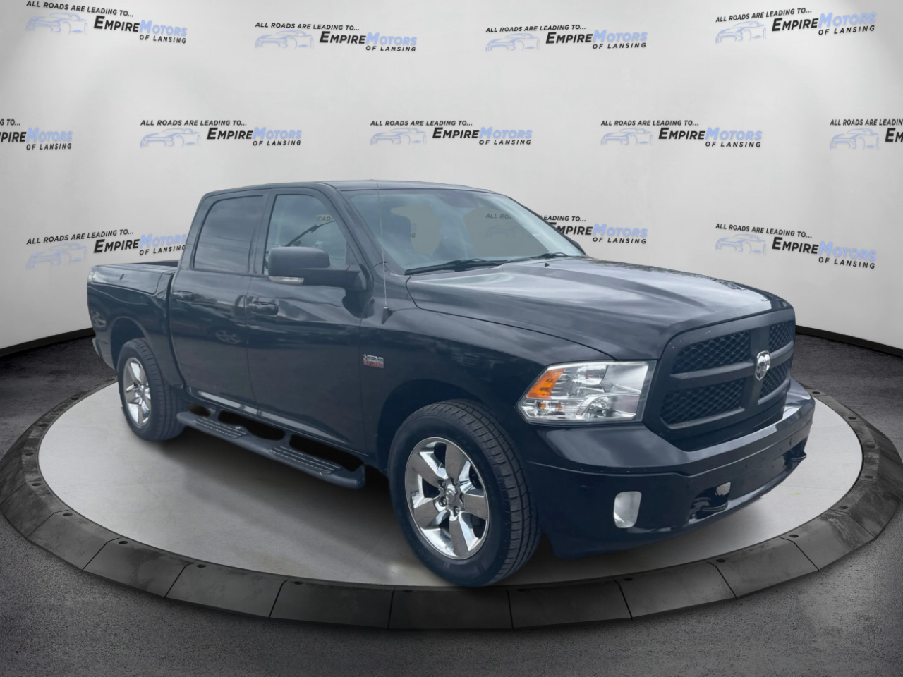 RAM 1500 Classic Tradesman Crew Cab SWB 4WD 2019