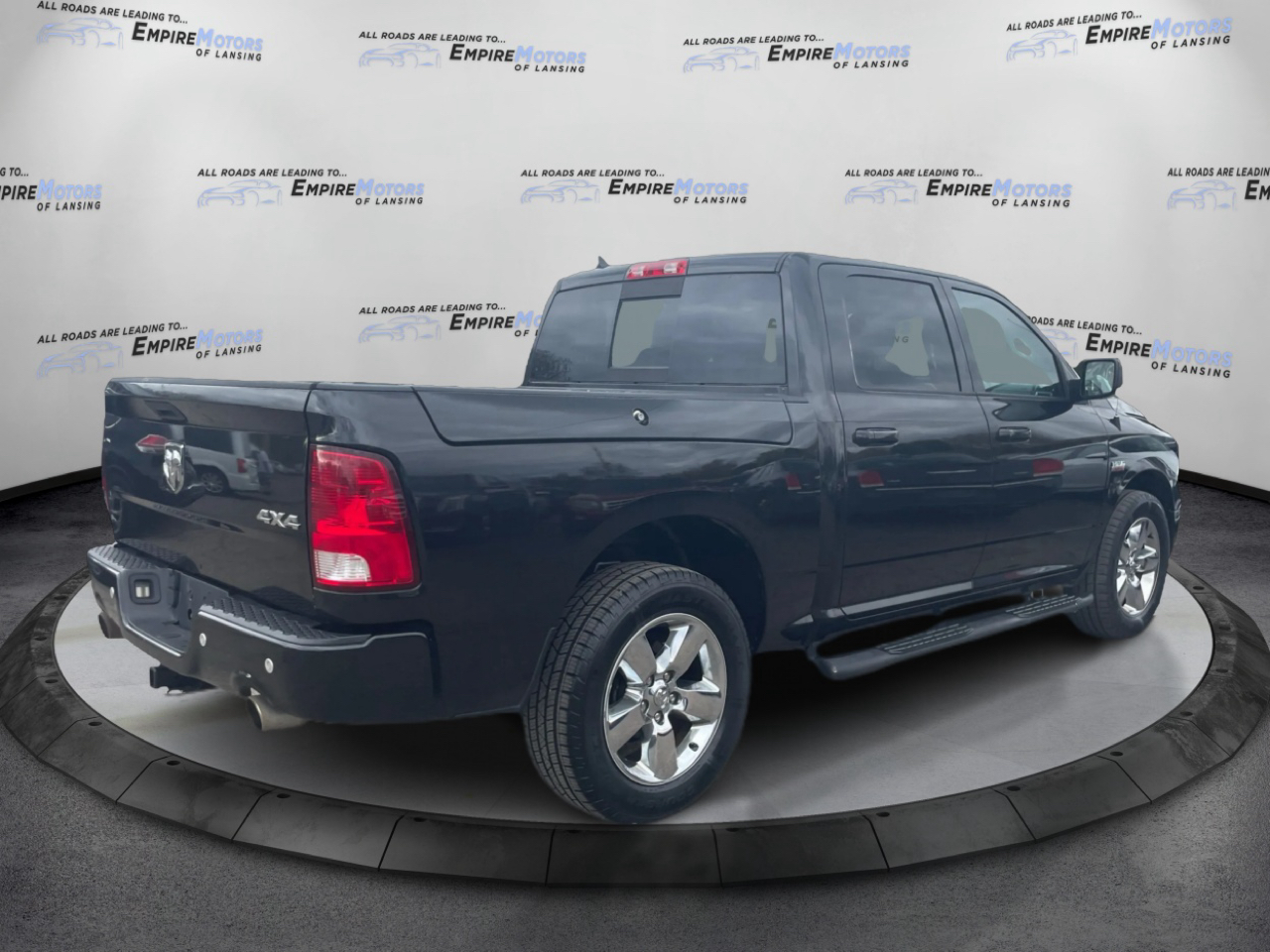 RAM 1500 Classic Tradesman Crew Cab SWB 4WD 2019