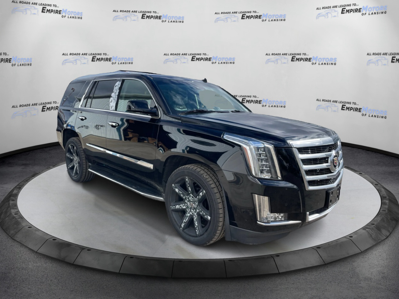 Cadillac Escalade Luxury 4WD 2015