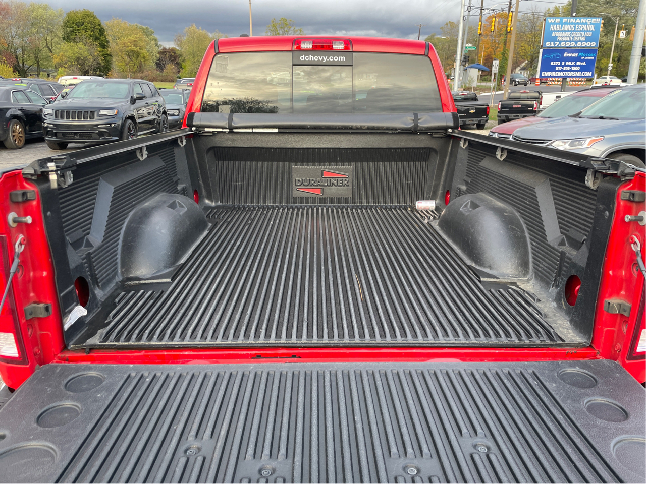 RAM 1500 SLT Quad Cab 4WD 2018