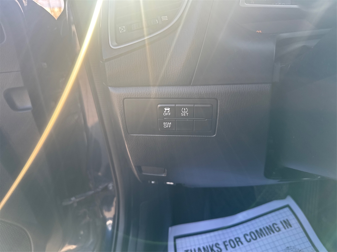 Mazda MAZDA3 i Touring AT 5-Door 2014