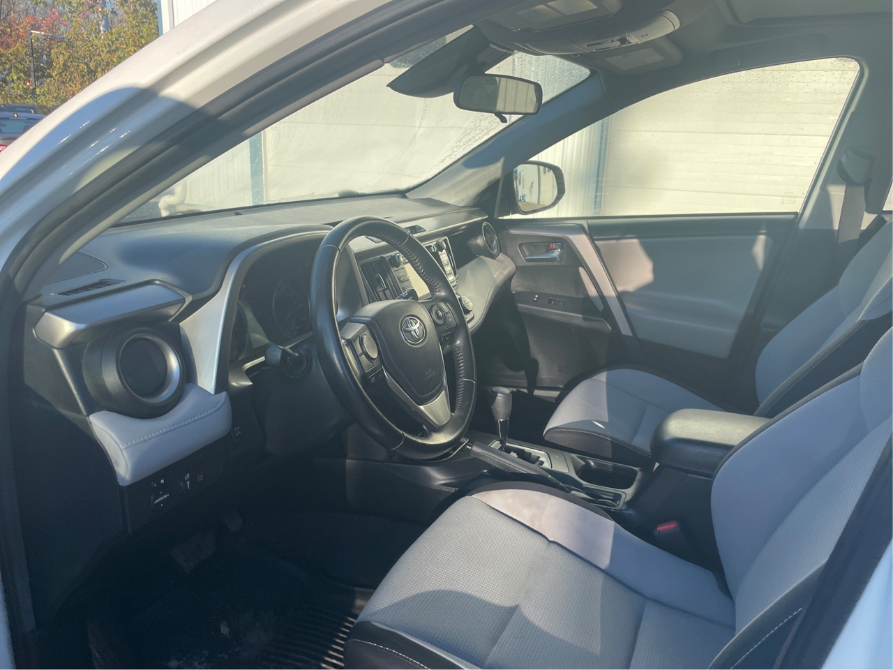 Toyota RAV4 XLE AWD 2018