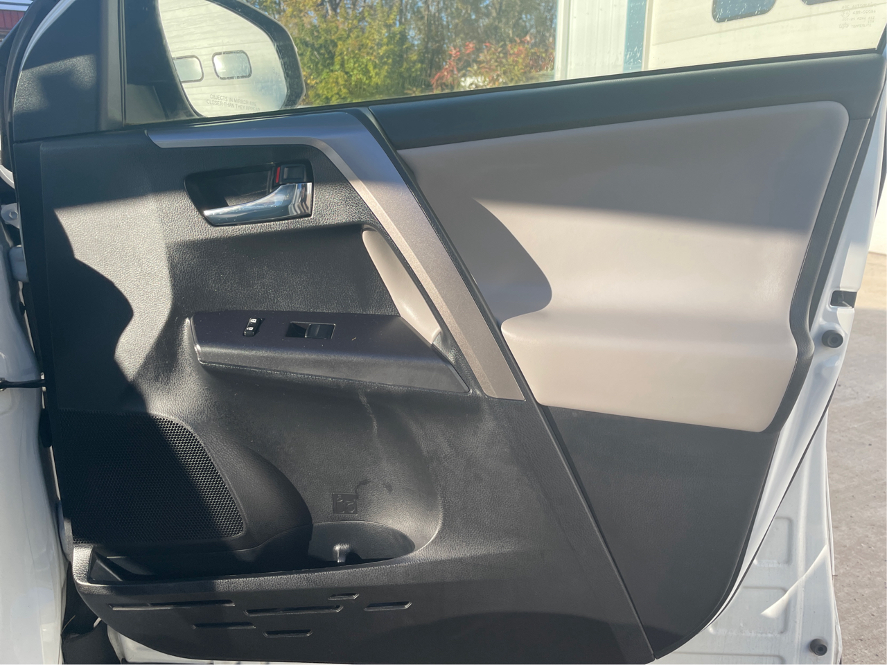 Toyota RAV4 XLE AWD 2018