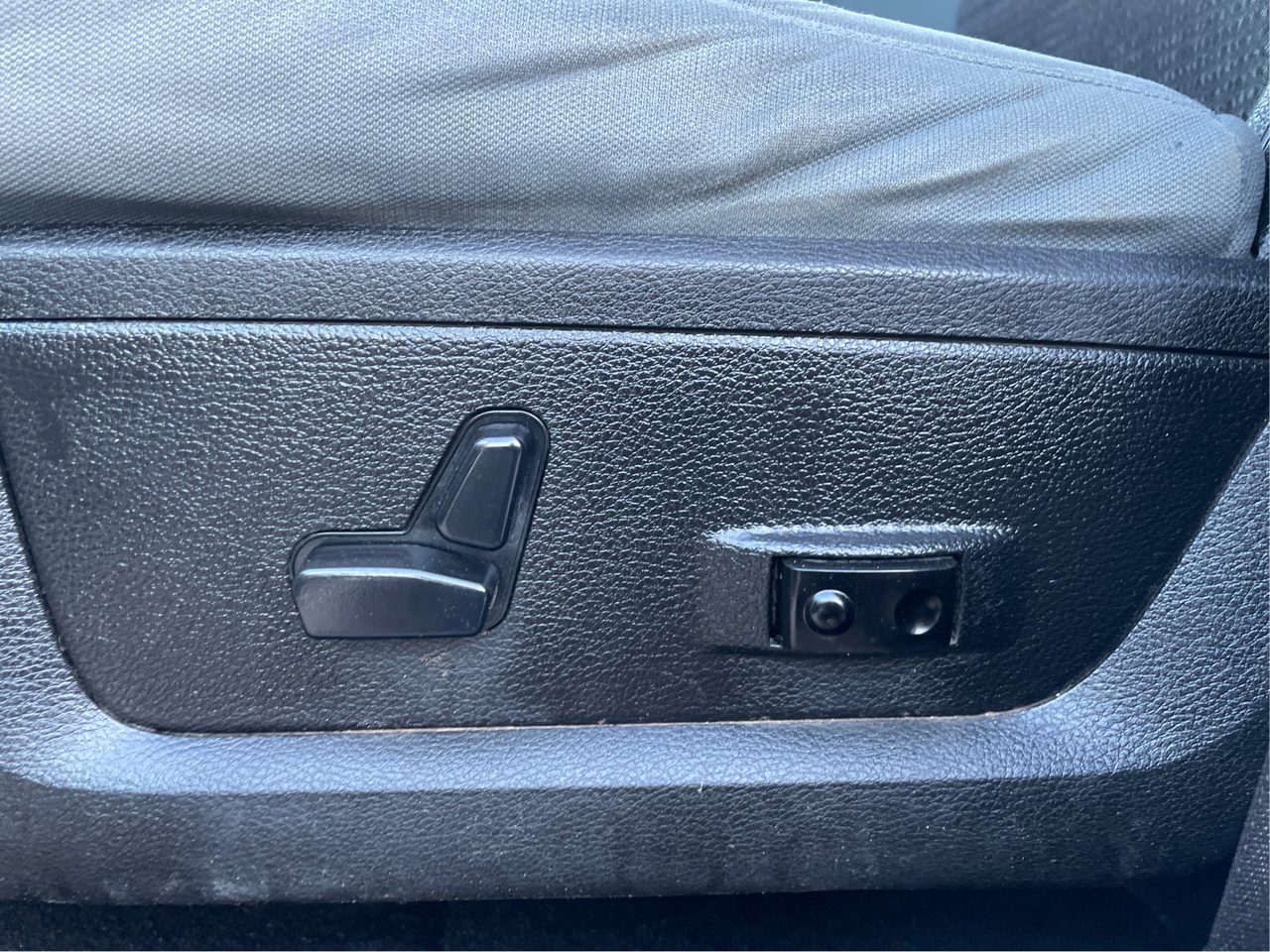 RAM 1500 Classic Tradesman Crew Cab LWB 4WD 2019