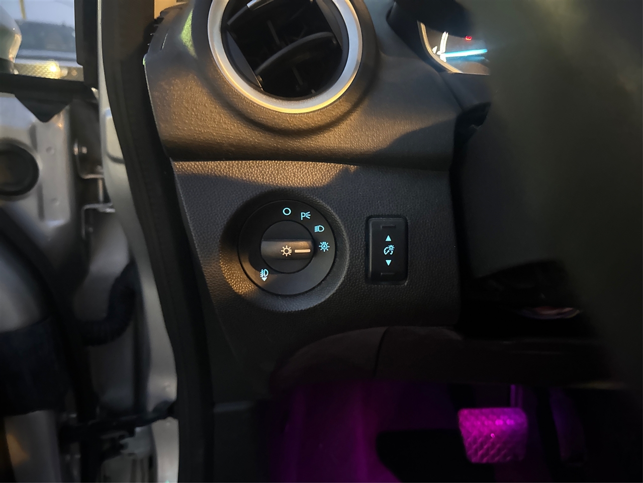 Ford Fiesta SE Hatchback 2014