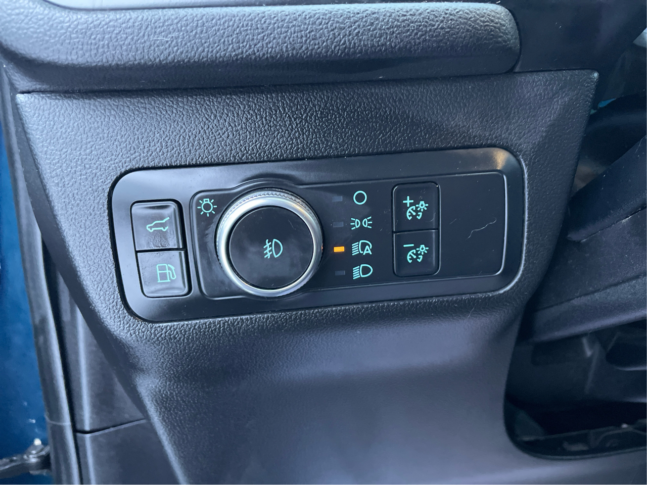 Ford Escape Hybrid Titanium AWD 2020