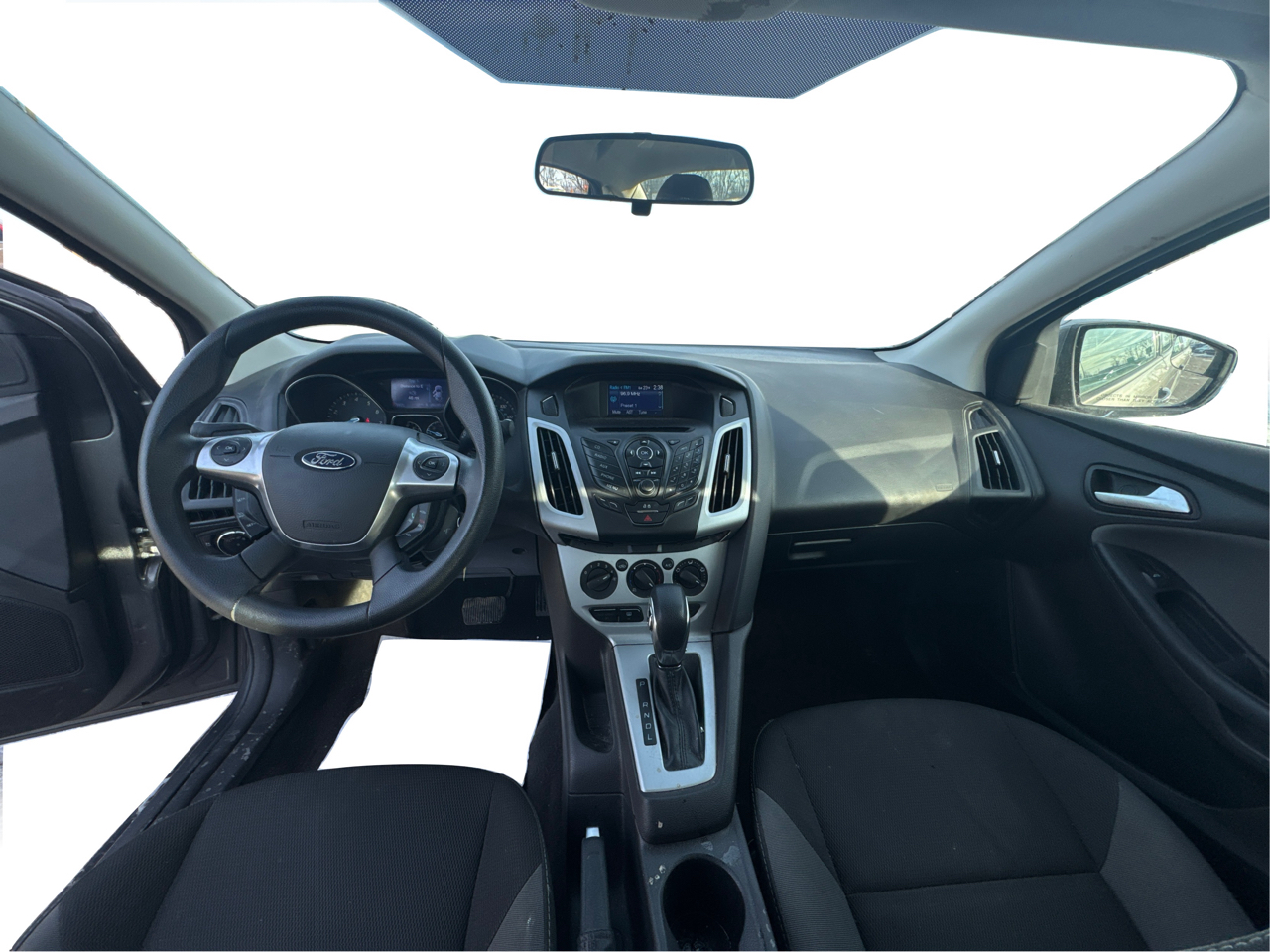 Ford Focus SE Sedan 2013