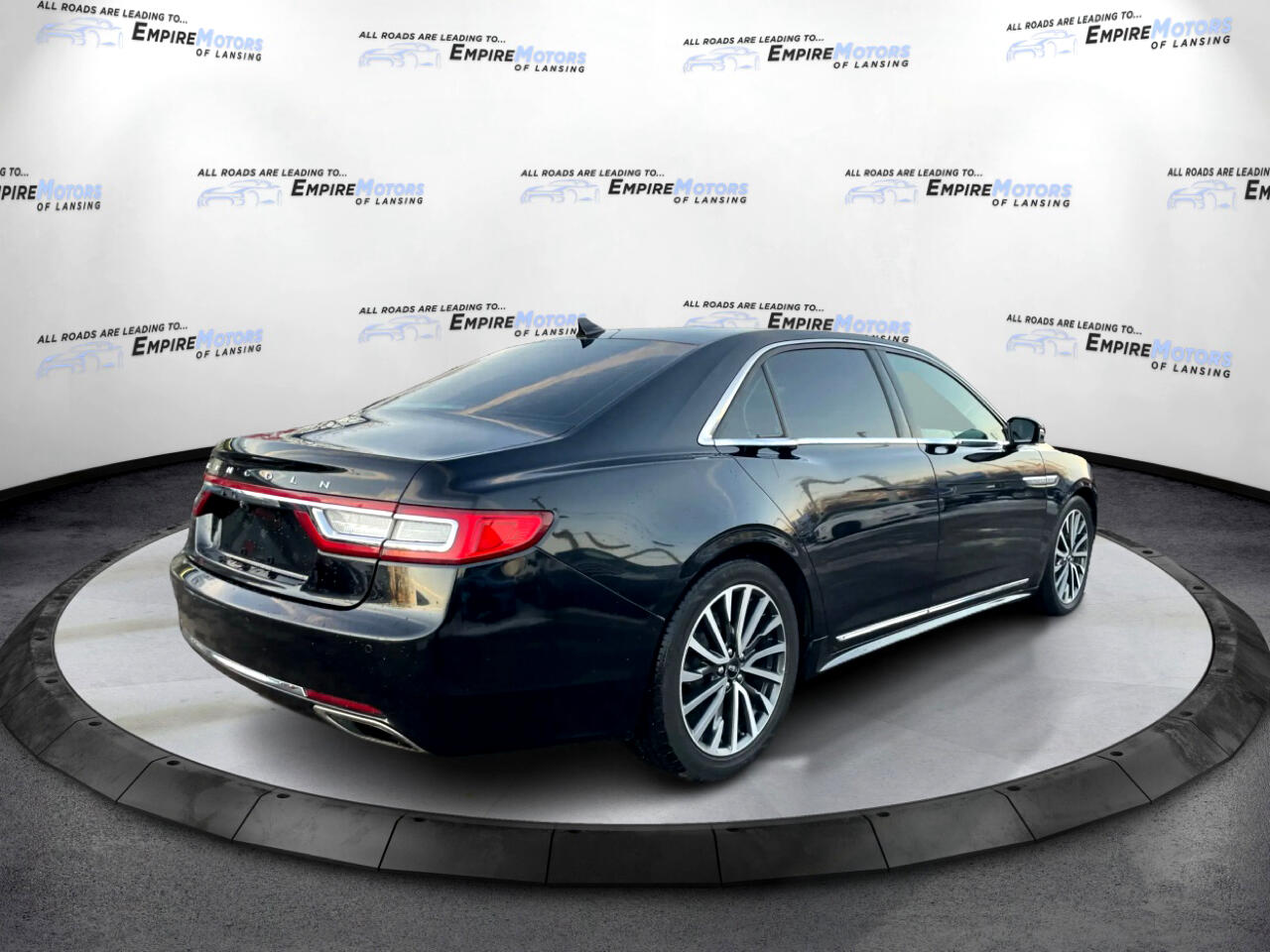 Lincoln Continental Select 2019