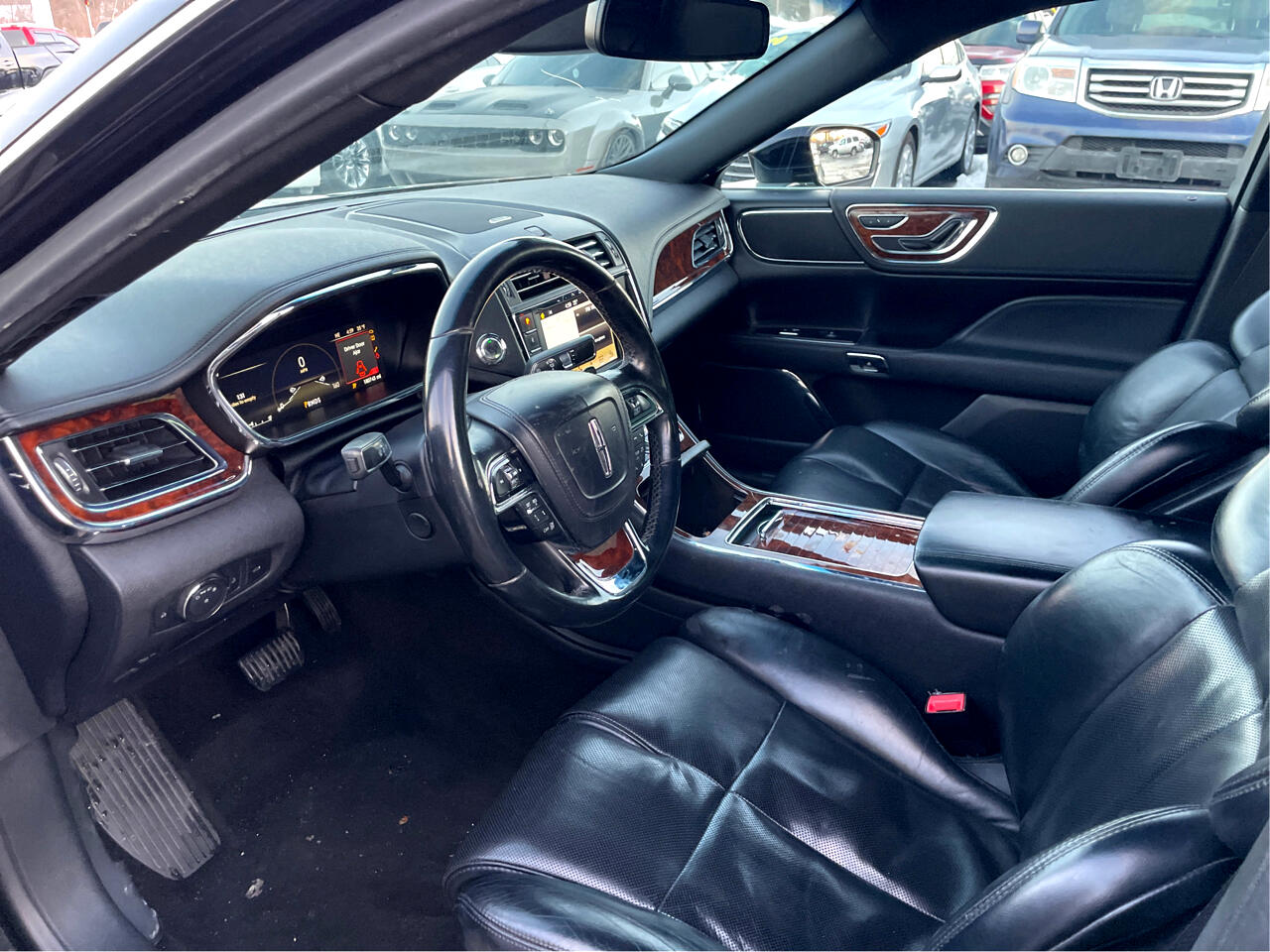 Lincoln Continental Select 2019