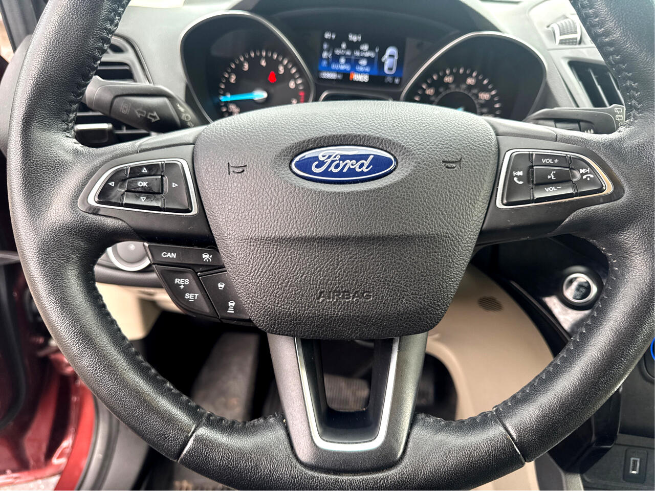 Ford Escape Titanium 4WD 2018