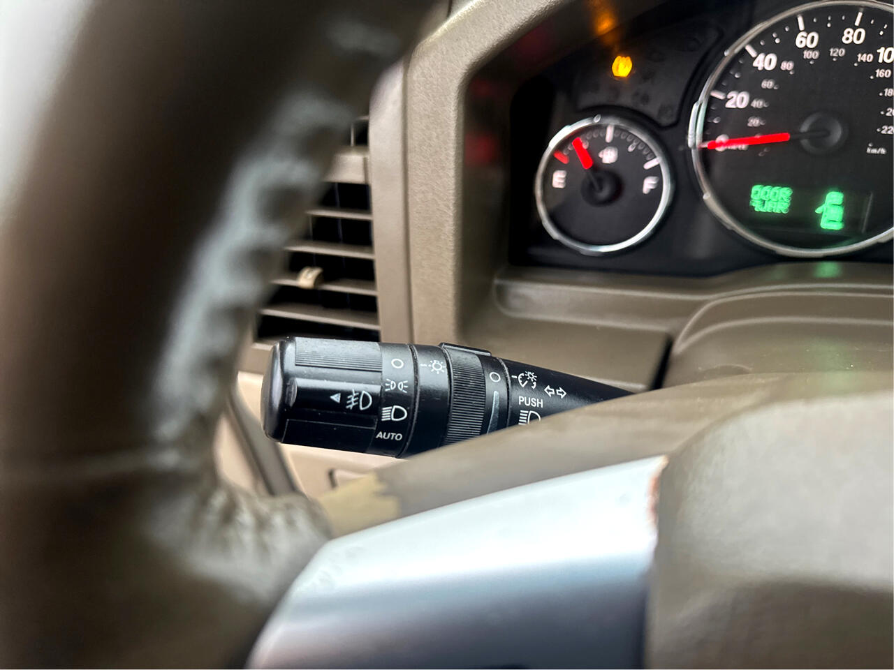 Jeep Liberty Limited 4WD 2010