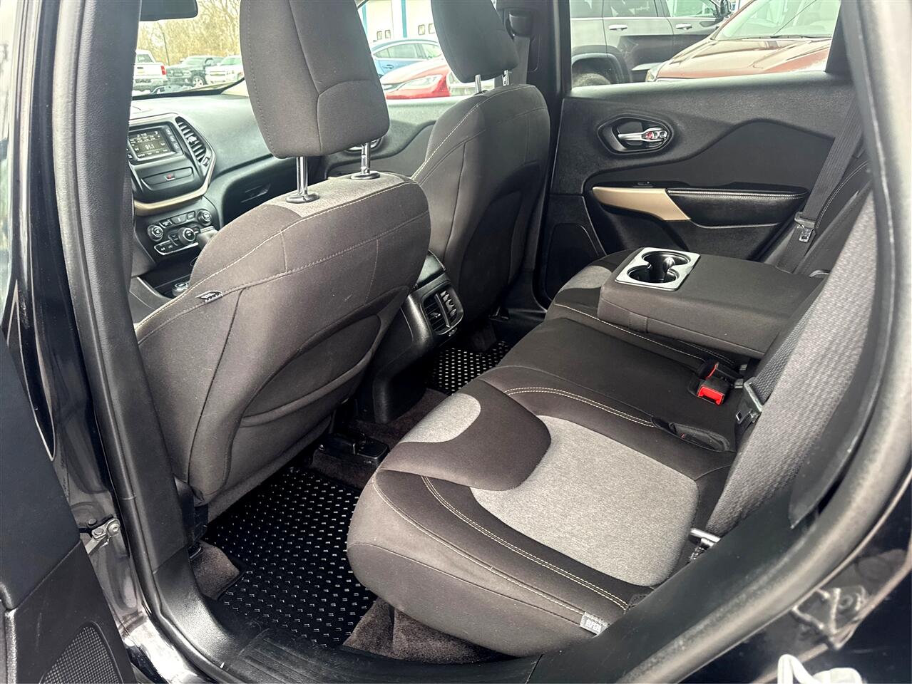 Jeep Cherokee Latitude 4WD 2018