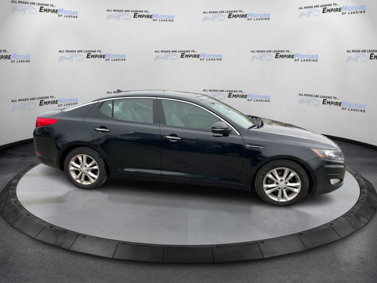 Kia Optima LX MT 2013