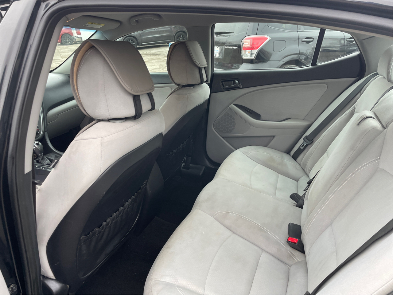 Kia Optima LX MT 2013