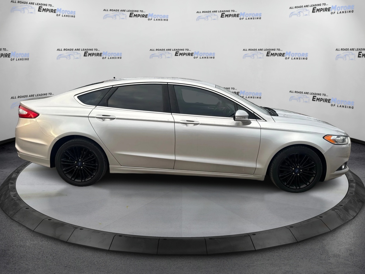 Ford Fusion SE 2015