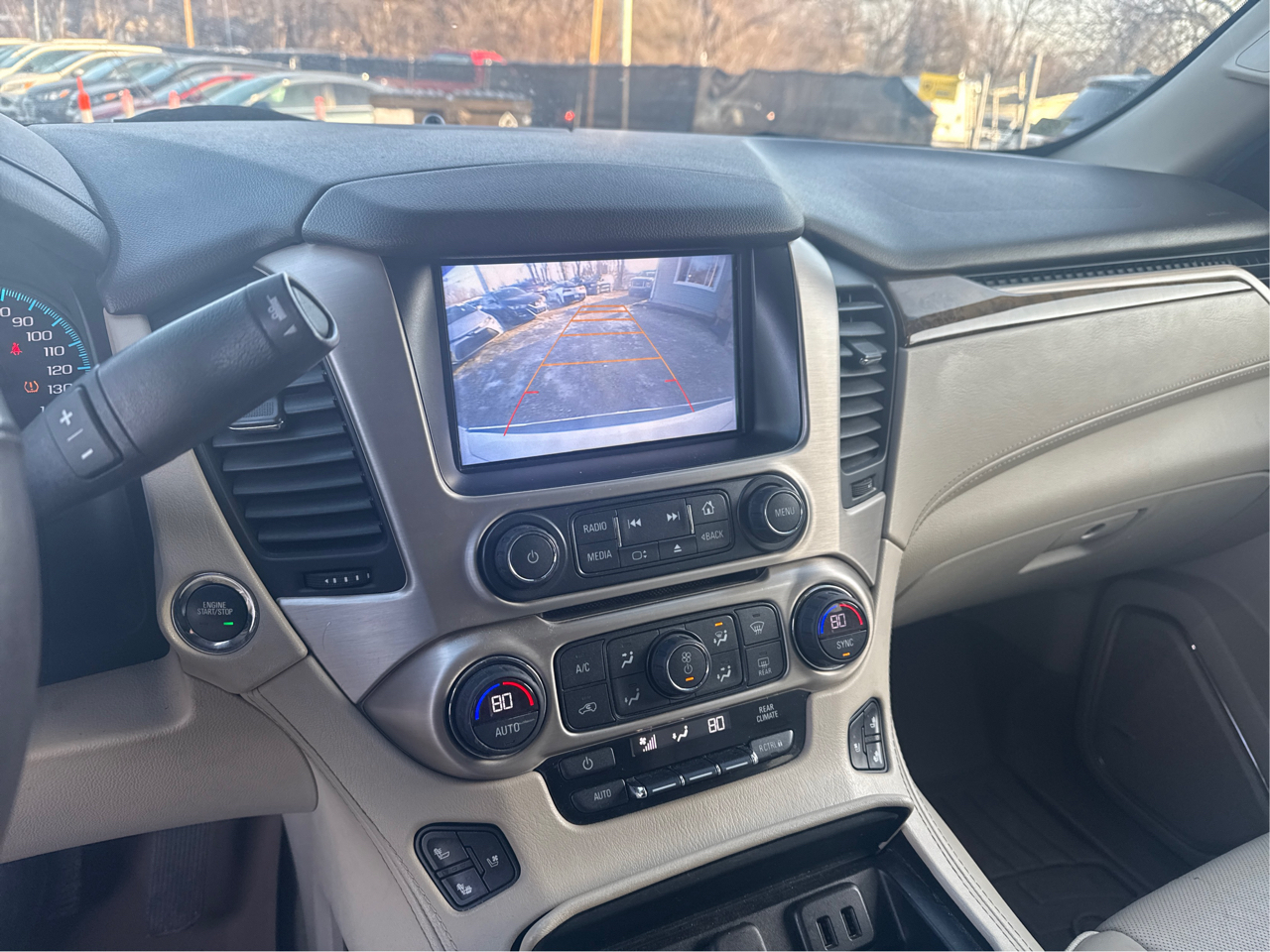 GMC Yukon XL Denali 4WD 2017