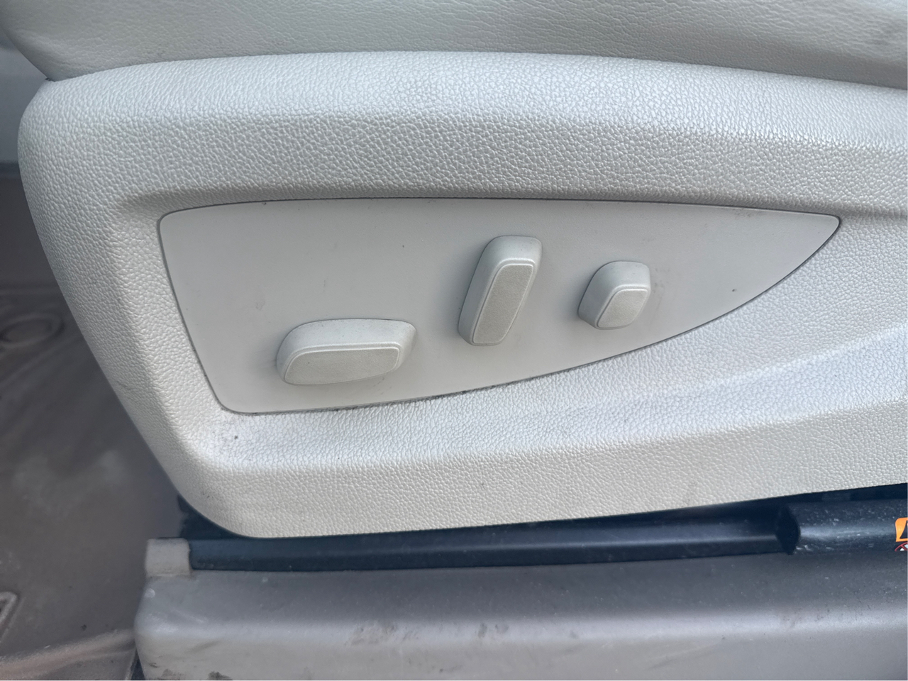 GMC Yukon XL Denali 4WD 2017