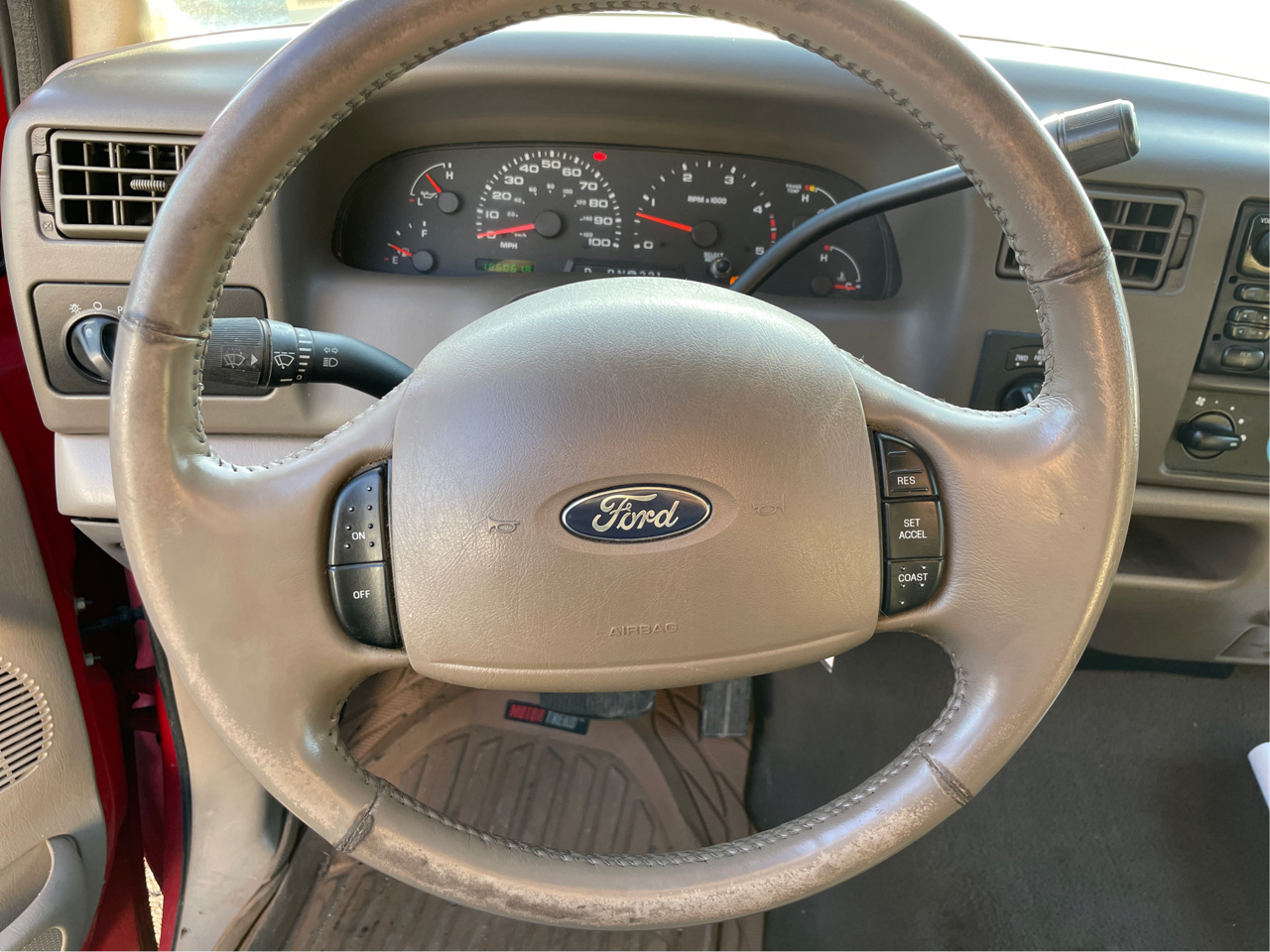 Ford F-350 SD Lariat Crew Cab Long Bed 4WD 2004