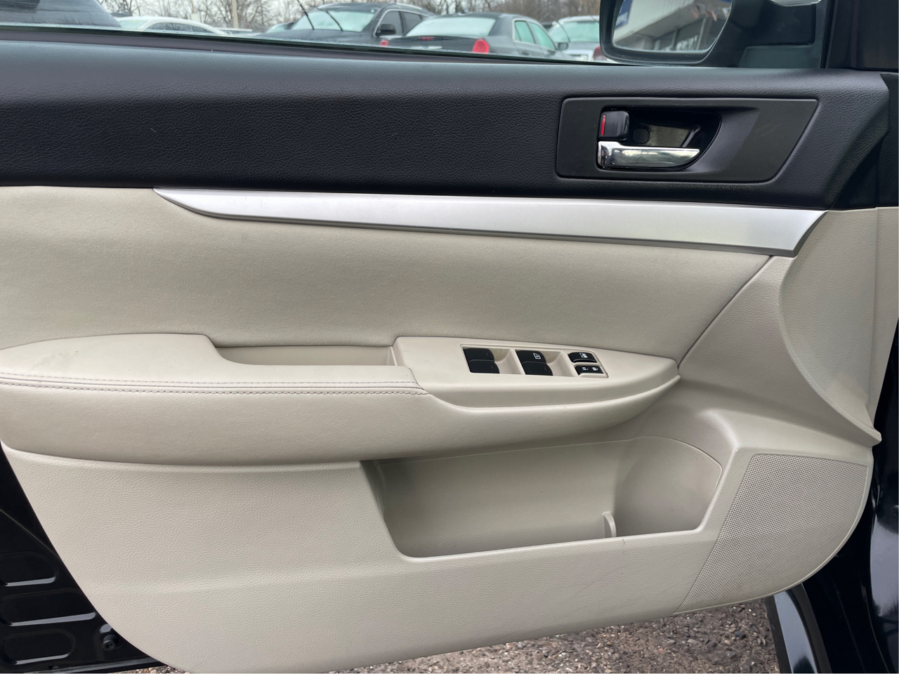 Subaru Legacy 2.5i Premium 2012