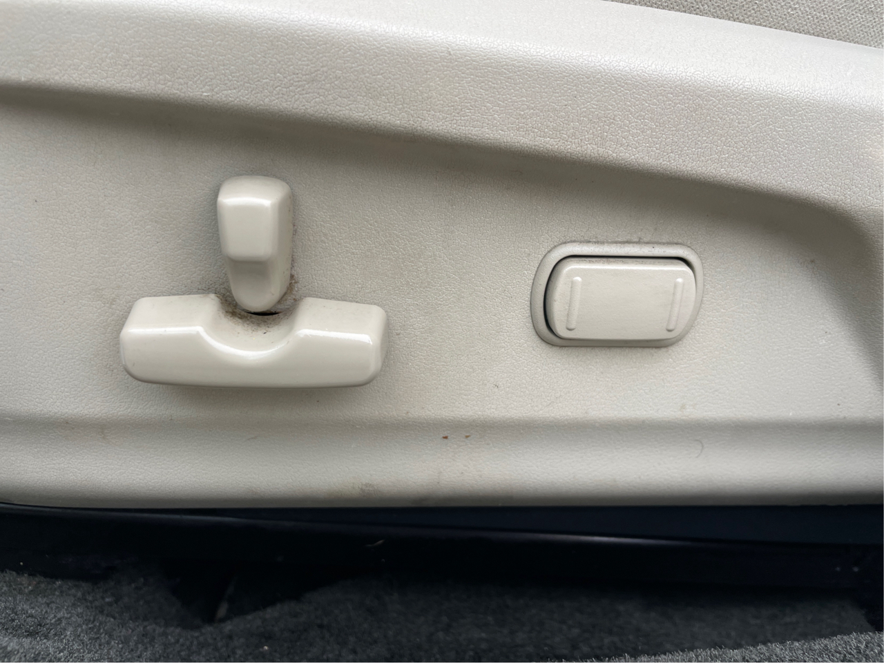 Subaru Legacy 2.5i Premium 2012