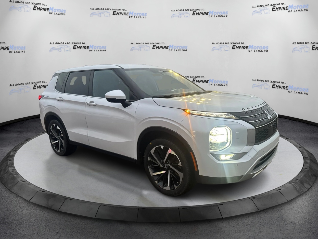 Mitsubishi Outlander SE 4WD 2023