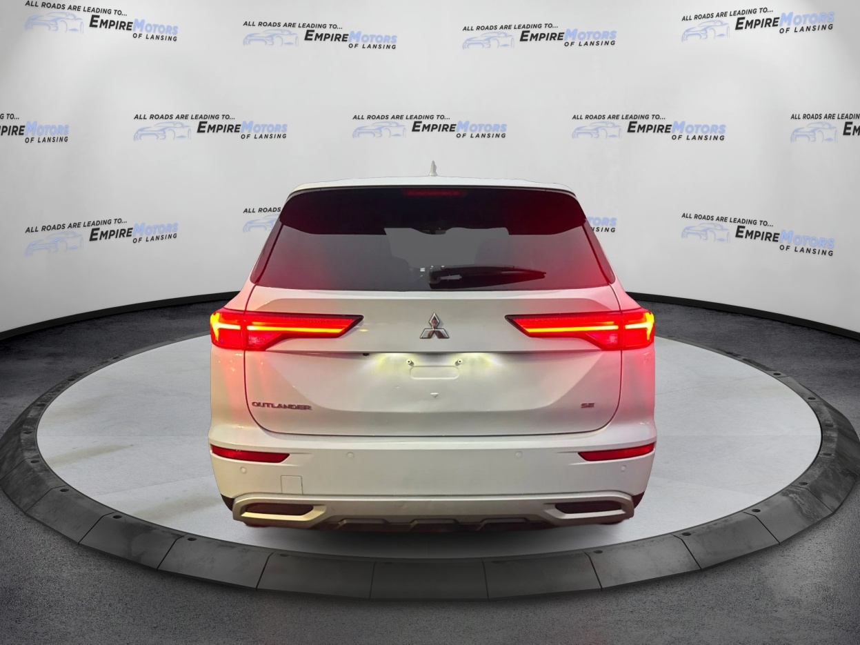 Mitsubishi Outlander SE 4WD 2023