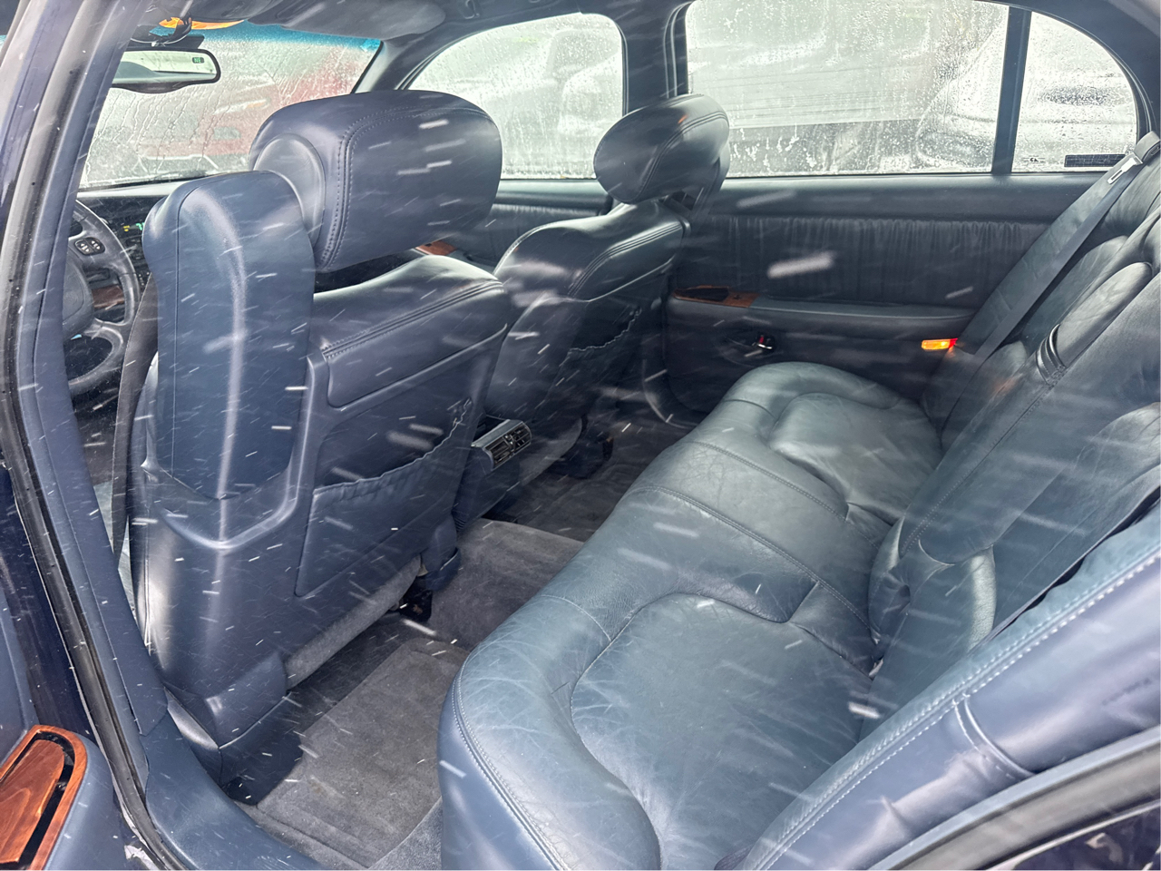 Buick Park Avenue Base 1999