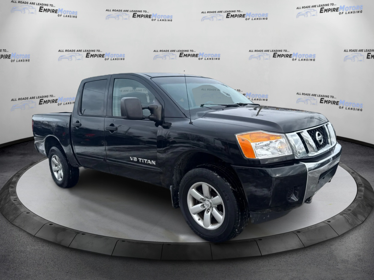 Nissan Titan PRO-4X Crew Cab 4WD SWB 2015
