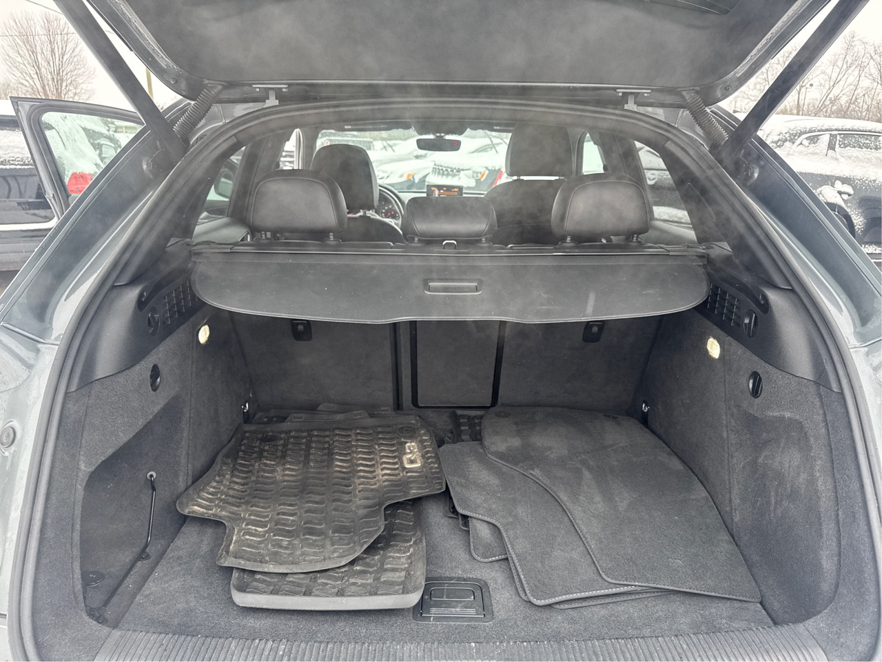 Audi Q3 2.0T quattro Premium Plus 2016