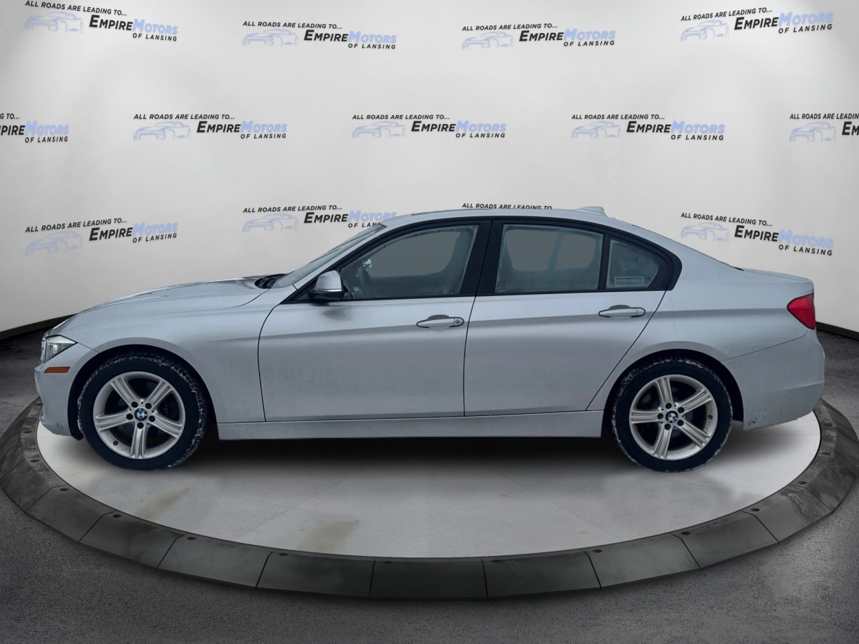 BMW 3-Series 328i xDrive Sedan 2013