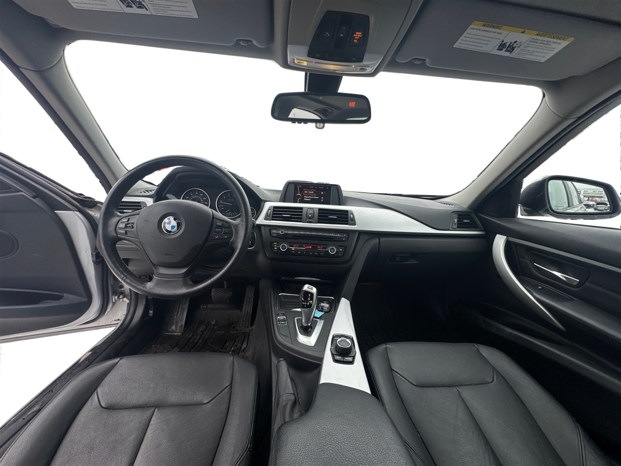 BMW 3-Series 328i xDrive Sedan 2013