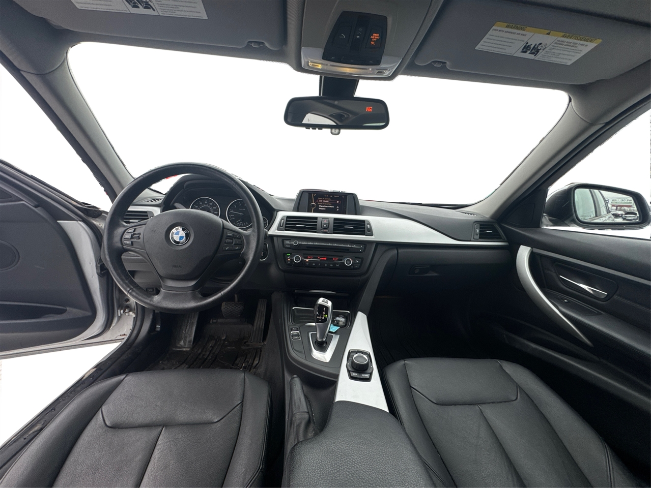 BMW 3-Series 328i xDrive Sedan 2013