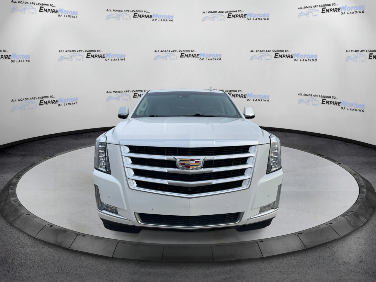 Cadillac Escalade ESV Luxury 4WD 2017