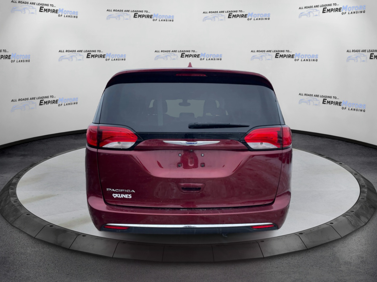 Chrysler Pacifica Touring Plus 2018